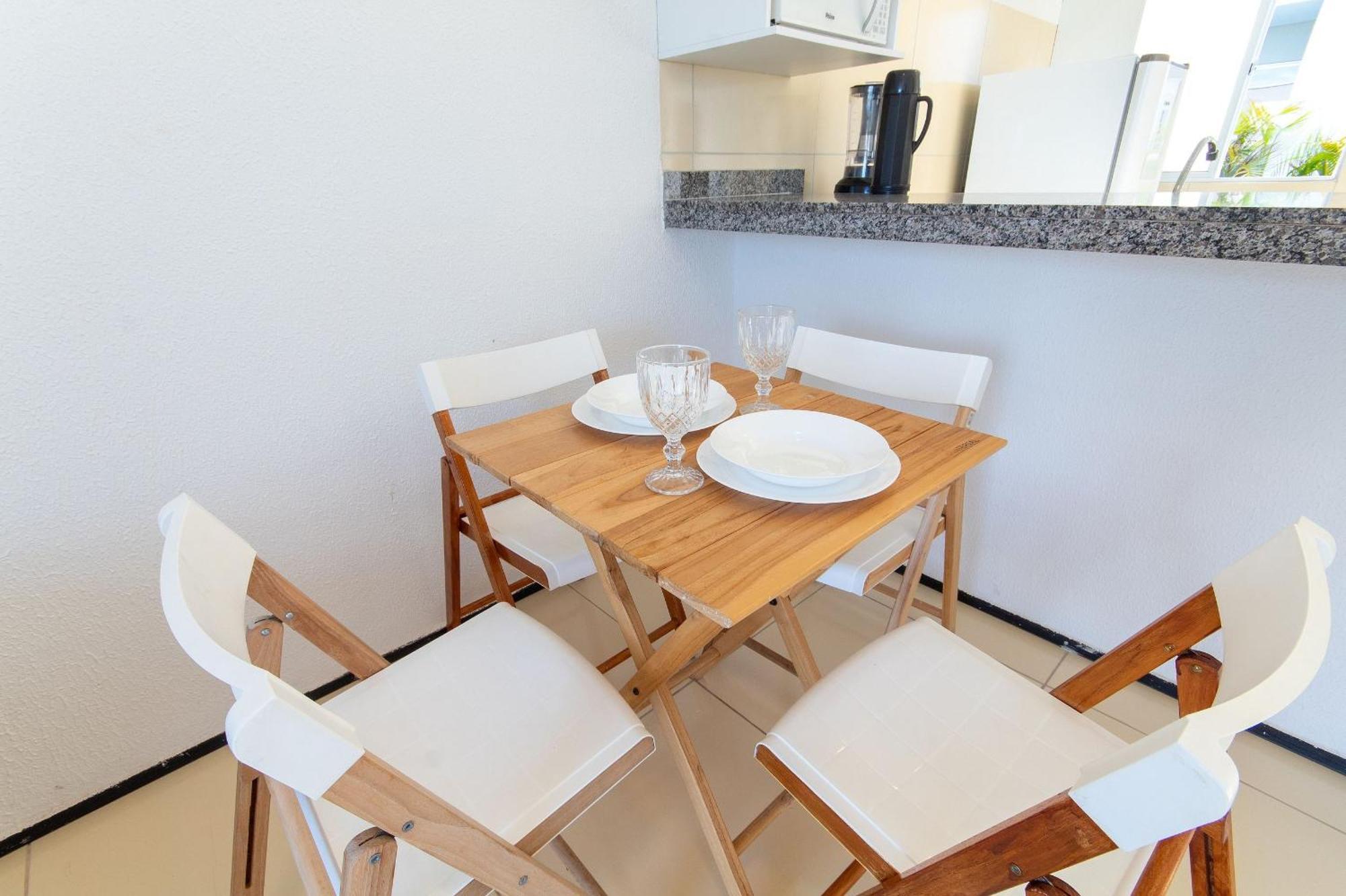 Apartamento - Apto 1° Andar Por Carpediem *